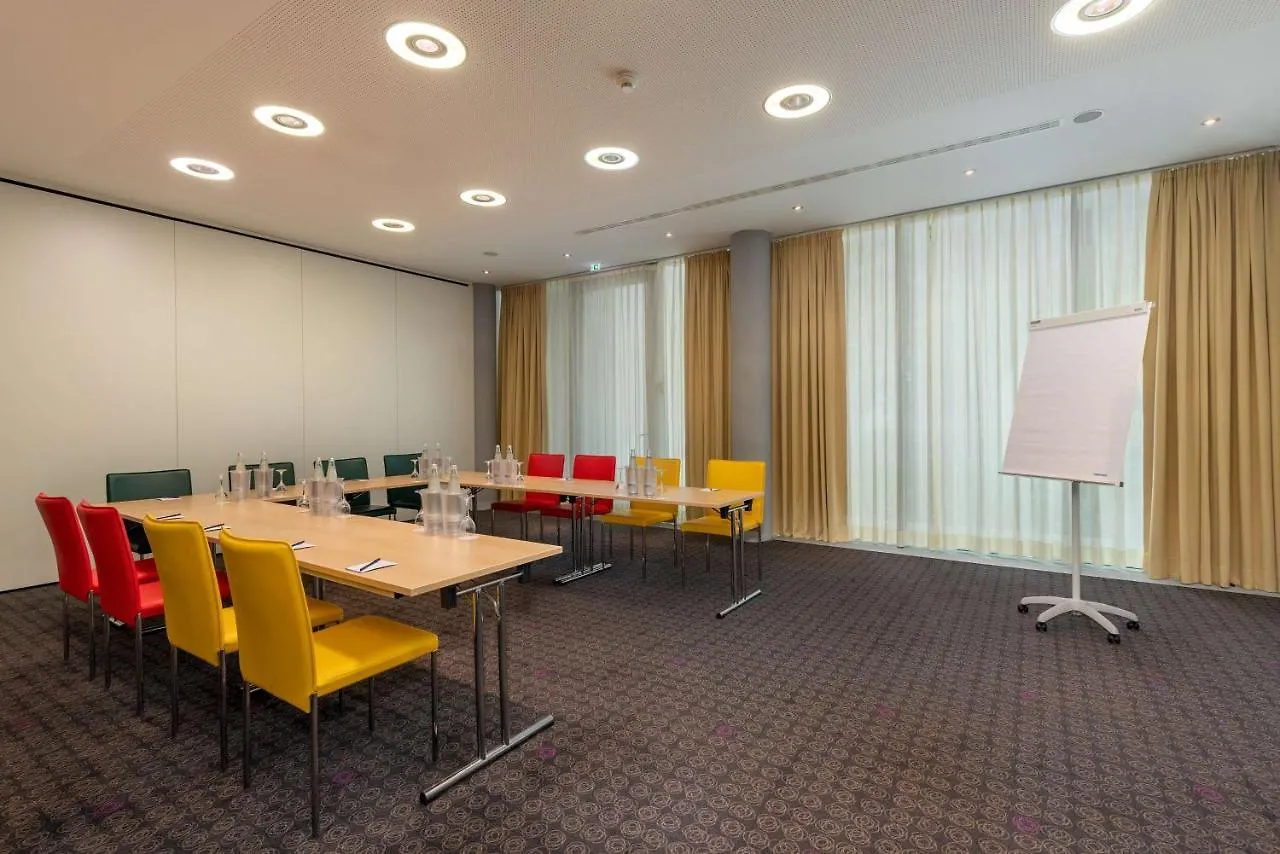 Hotel DoubleTree by Hilton Frankfurt Niederrad Frankfurt am Main 4*,