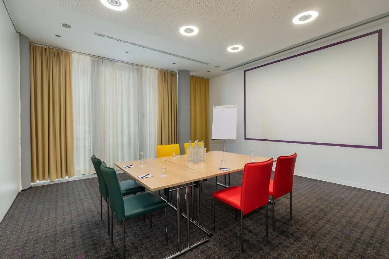 Hotel DoubleTree by Hilton Frankfurt Niederrad Frankfurt am Main 4*,